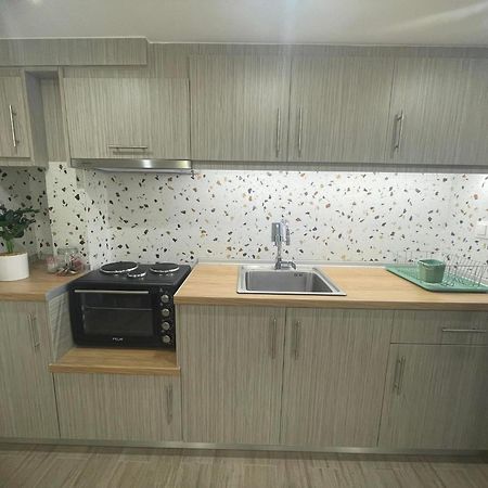 Trainstation Apartment In Salonic Exterior foto