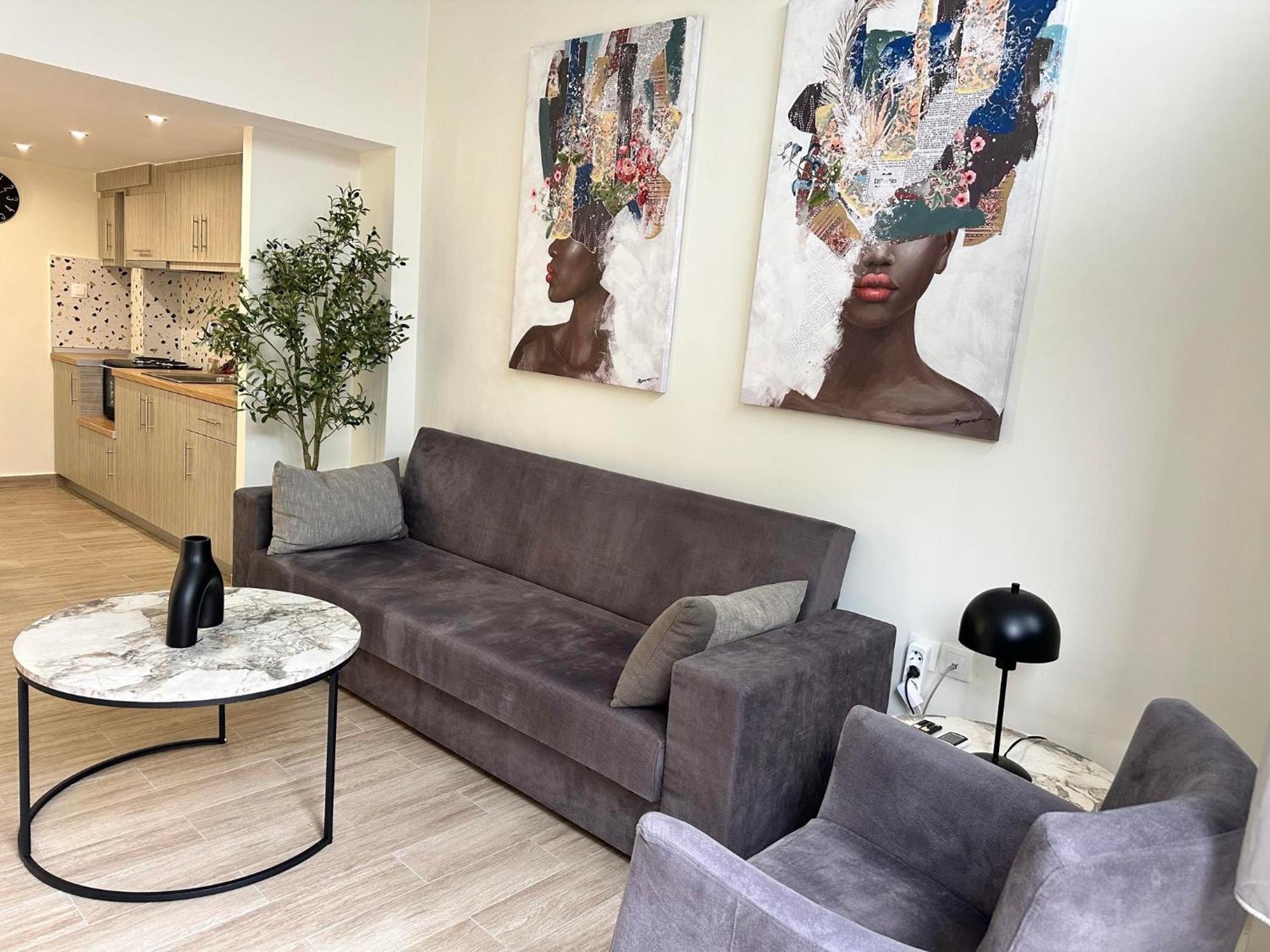 Trainstation Apartment In Salonic Exterior foto